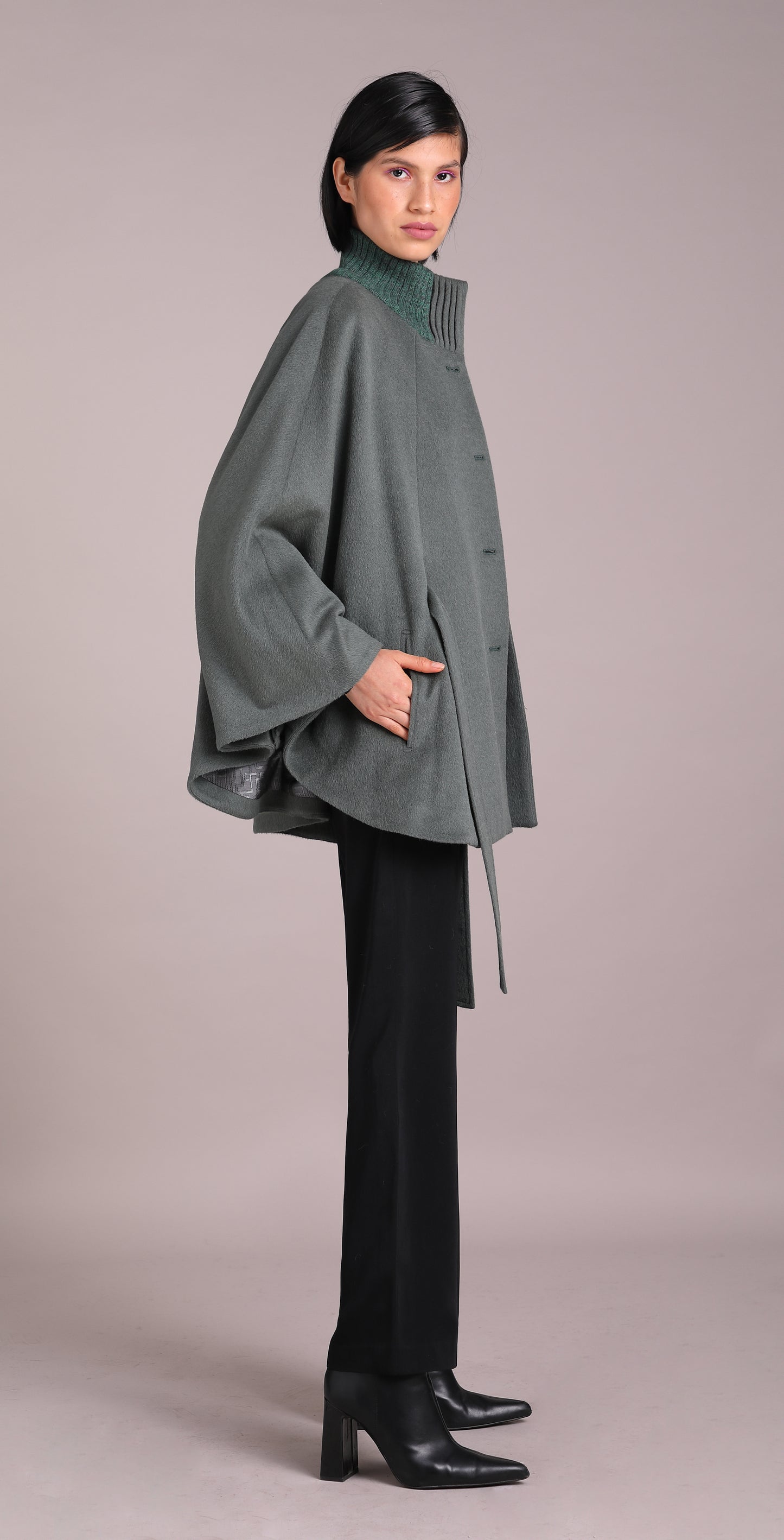 lisbon Alpaca cape