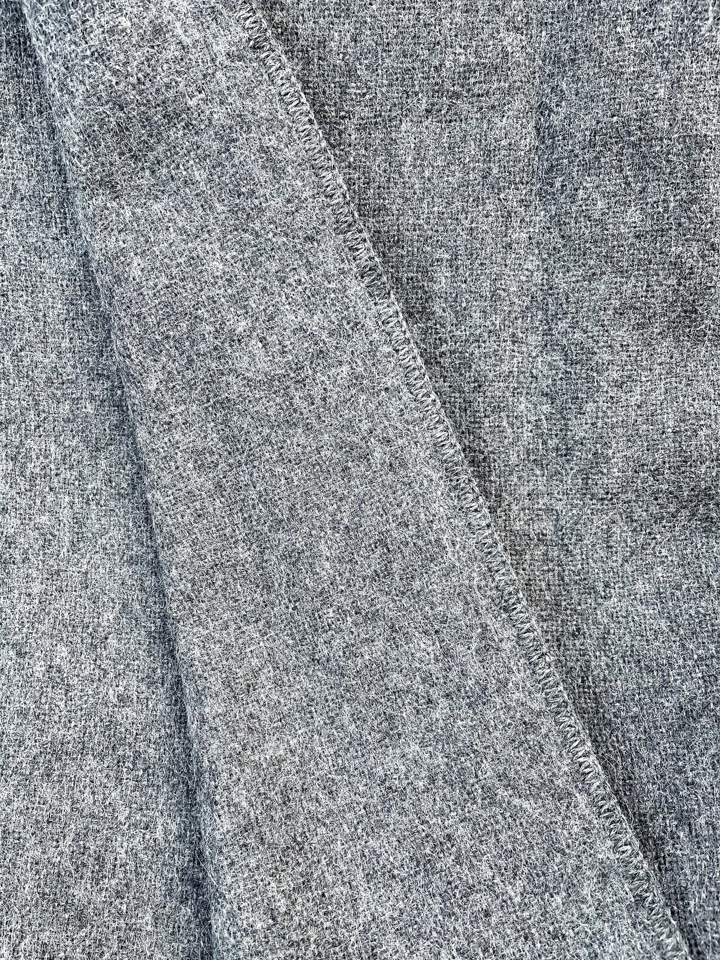 Tony Alpaca Room Throw