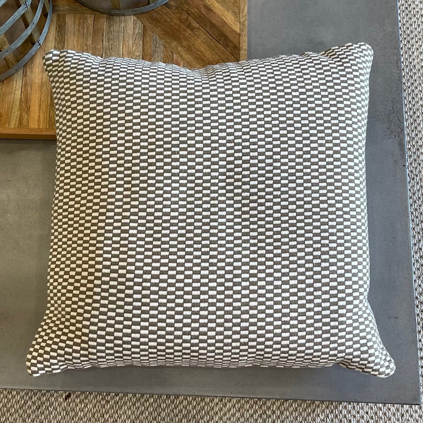 Checkers Cotton Cushion Cover