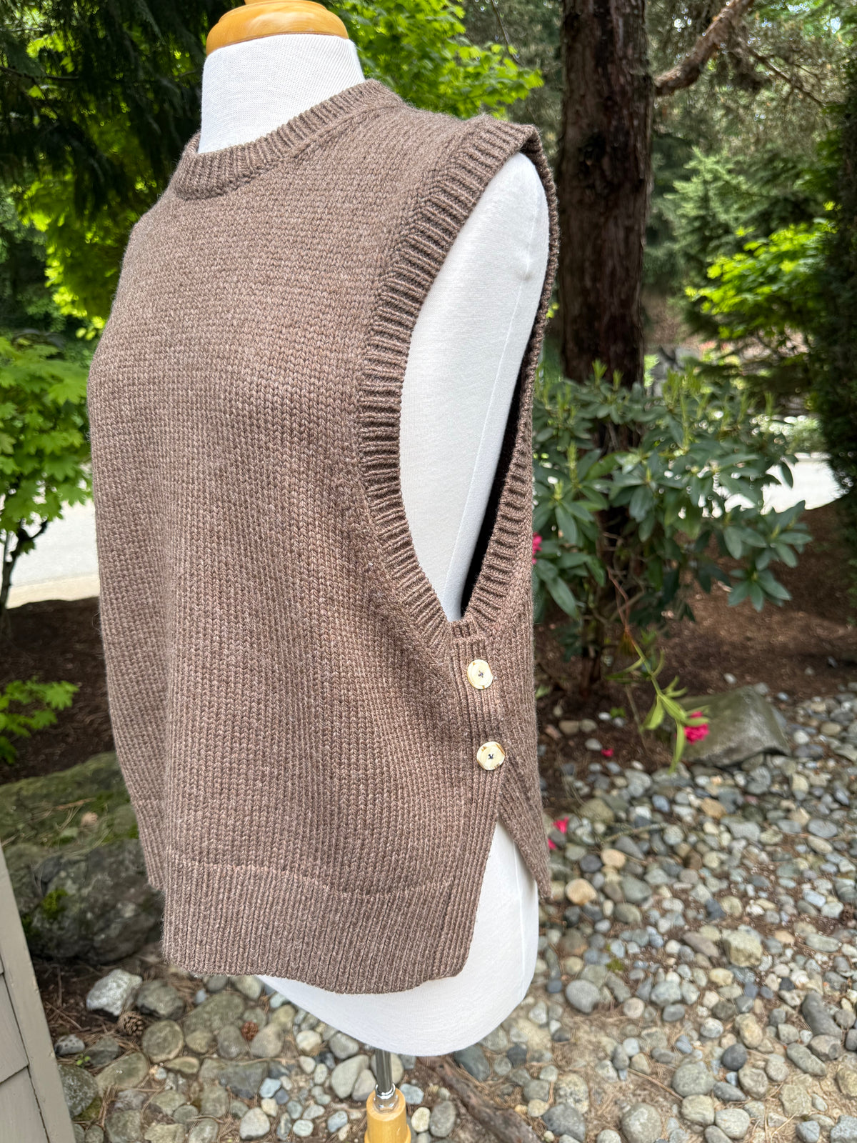 Romy Vest