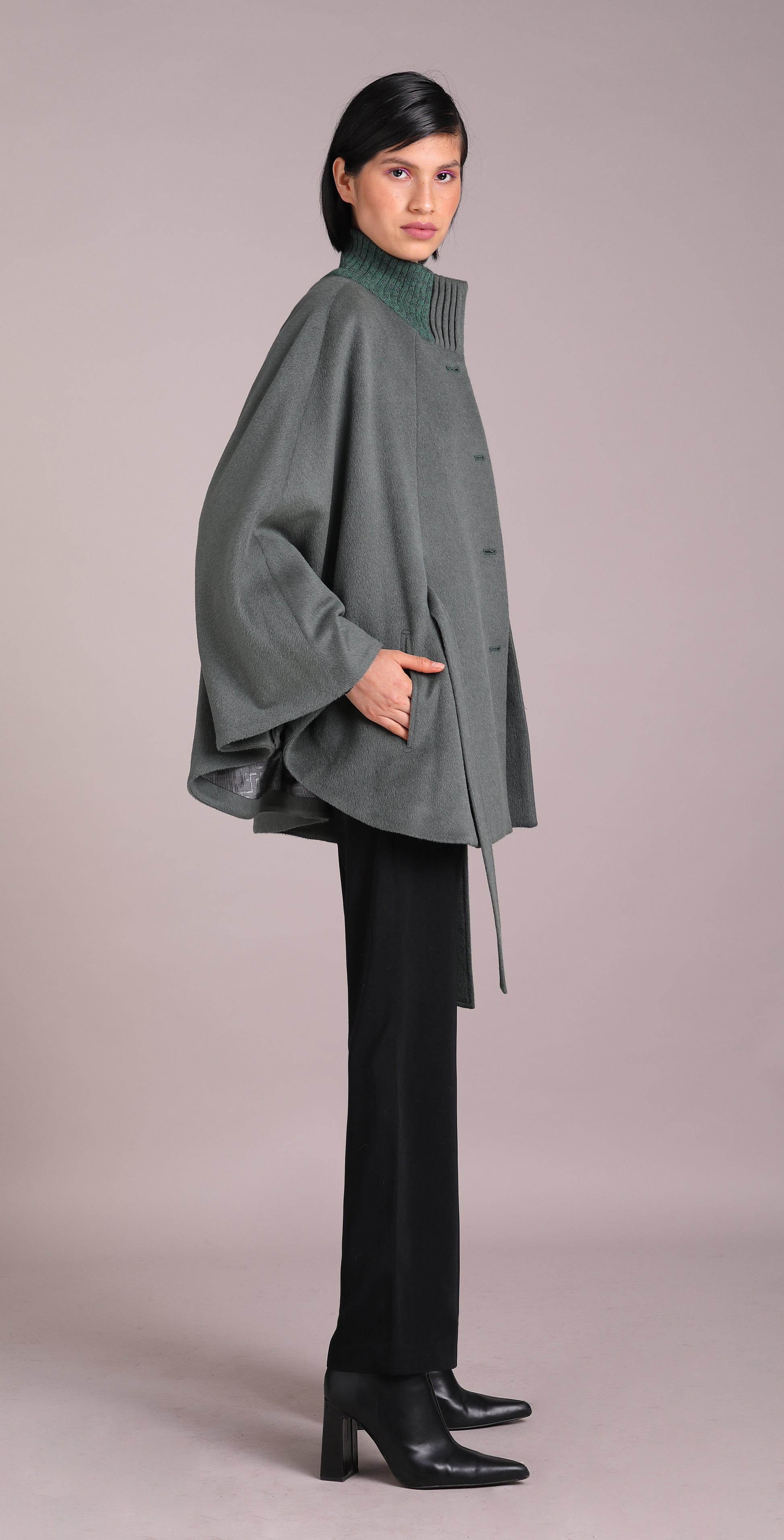 lisbon Alpaca cape