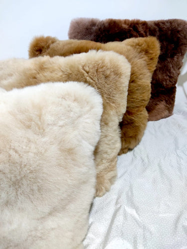 Alpaca fur cushion covers